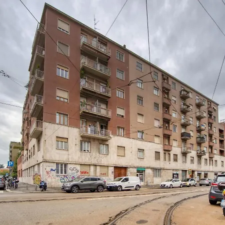 Amadeo 48 Apartment